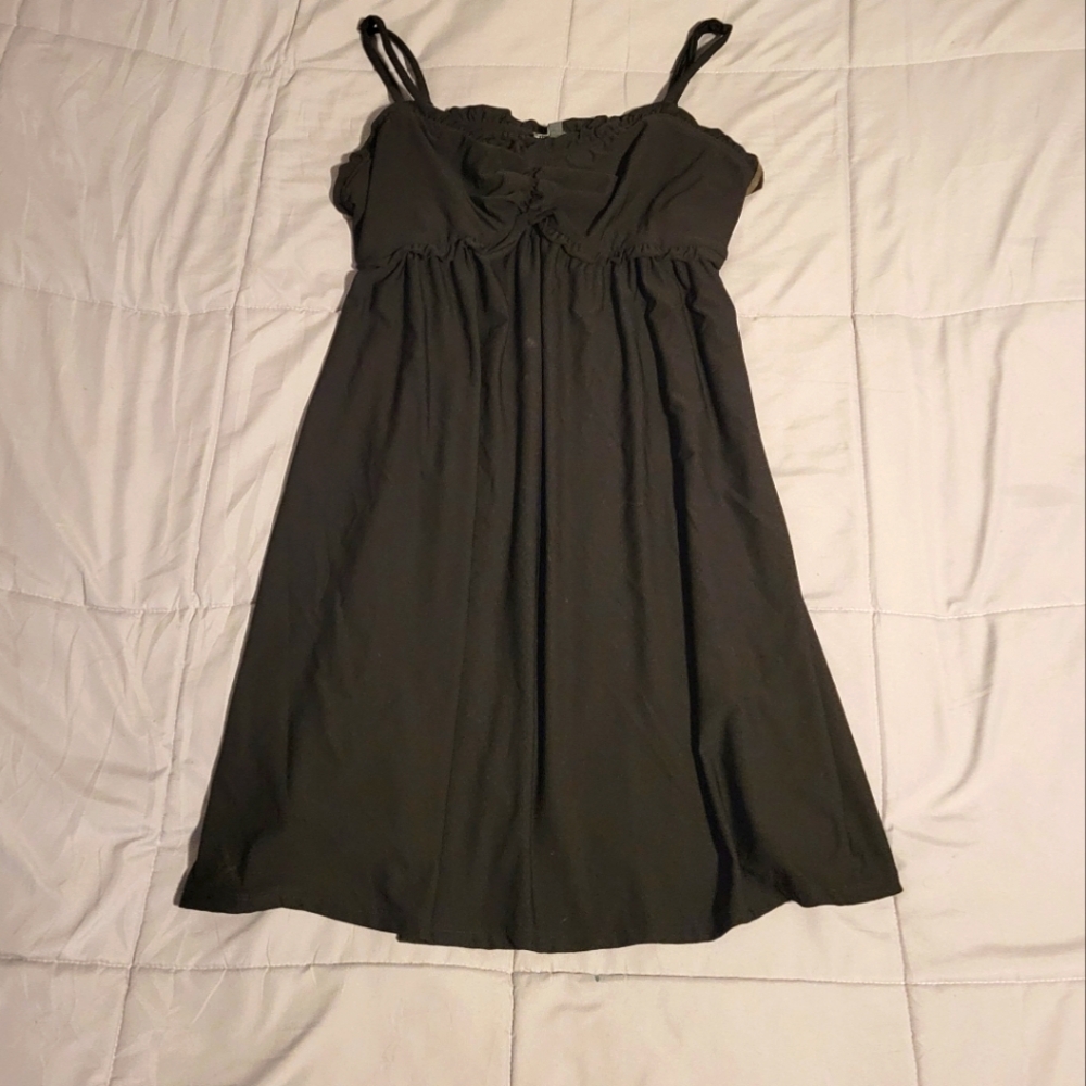 Brand is Lily Rose, Size M